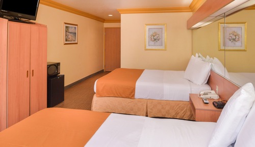 Habitación cuádruple estándar