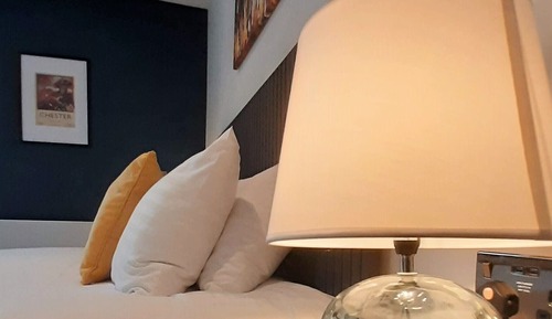 Estudio clásico, 1 cama de matrimonio grande