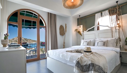 Habitación Deluxe doble, 1 cama de matrimonio, vistas al mar, frente al mar