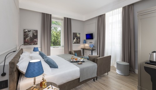Superior Triple Room