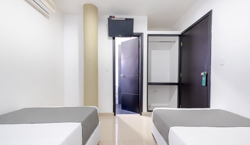 Habitación superior con 2 camas individuales