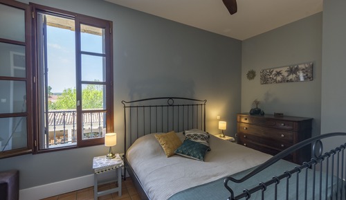 Habitación Deluxe doble, vistas a la piscina (Picpoul)