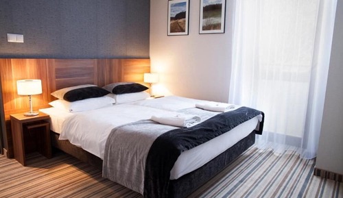 Habitación estándar con 1 cama doble o 2 individuales