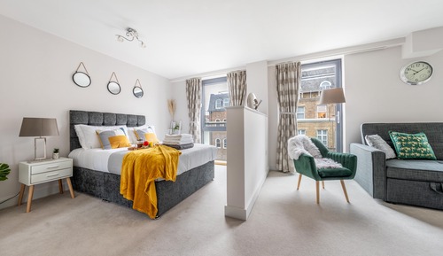 Apartamento de lujo, baño privado (Windsor Studio )