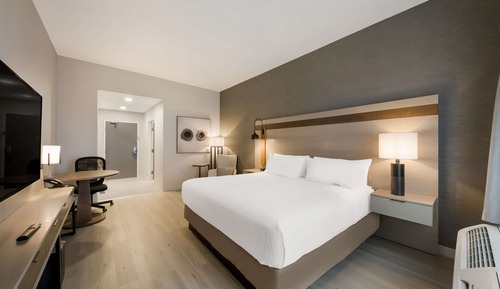 Habitación estándar, 1 cama de matrimonio grande, no fumadores, frigorífico y microondas