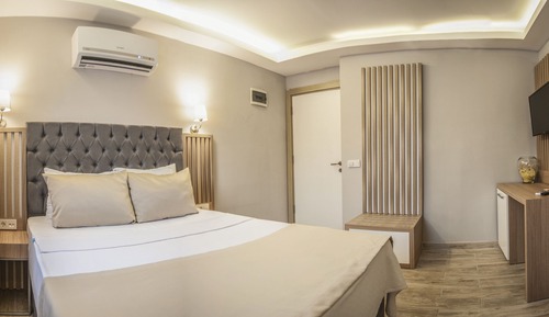 Habitación estándar doble, balcón, en edificio anexo