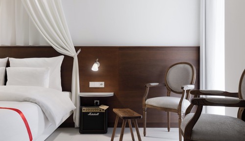 Wow Room