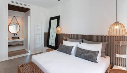 Superior Double Room with Garden View