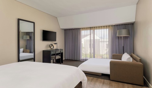 Habitación clásica, 1 cama de matrimonio grande con sofá cama