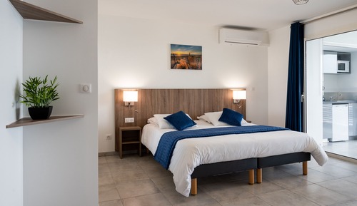 Suite estudio superior, 1 cama de matrimonio, vistas a la ciudad