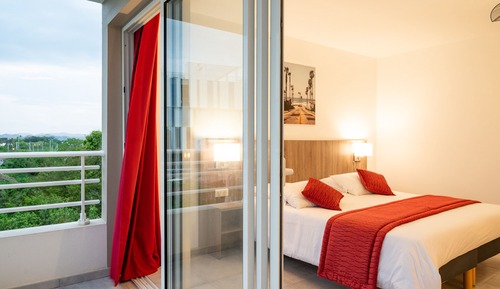 Apartamento familiar, 1 cama de matrimonio con sofá cama, vistas al mar