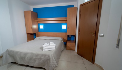 Casa, 1 habitación, balcón, vistas al jardín