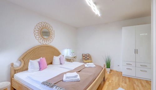 Estudio Confort, balcón, vistas al jardín