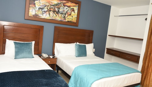 Habitación estándar doble, varias camas