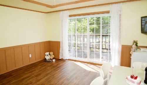 Room (Polaris)