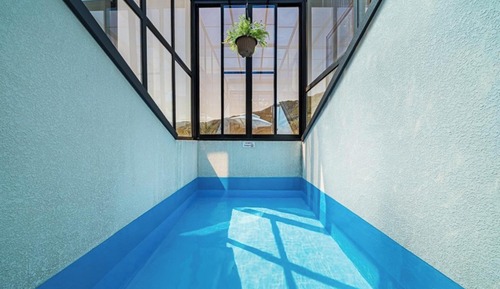 Room (Dasoni (private indoor heated swimmin)