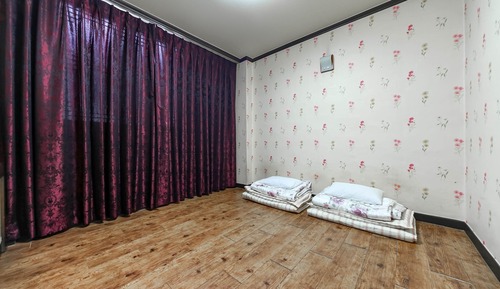Room (Ondol Room)