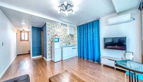 Room (Separate Bedroom-3)
