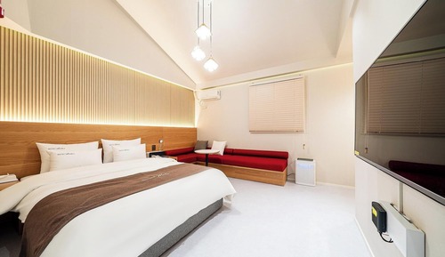 Room (Standard (Netflix available SESCO qua)