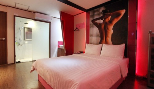 Room (Standard Room)