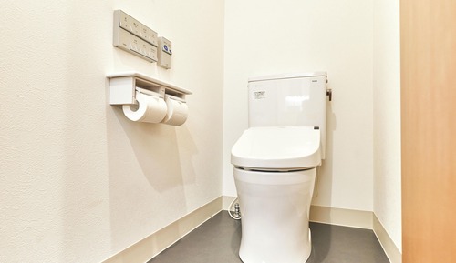 Dormitorio compartido, dormitorio mixto