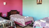 Family Room, Multiple Beds