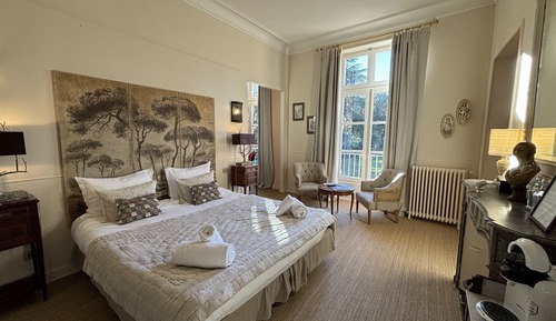 Suite superior, vistas al parque