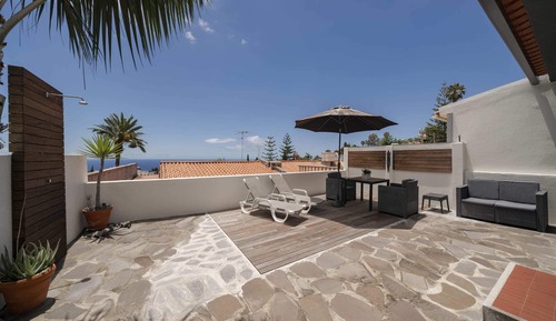 Basic House, 2 Queen Beds, Sea View