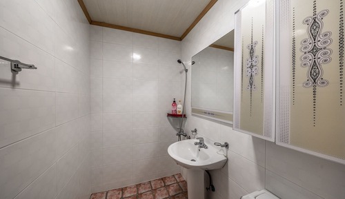 Room (Group (201 units 205 units / 10000 wo)