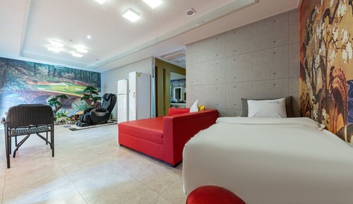 Room (Party room A(two people))