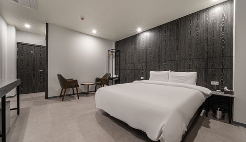 Room (Standard (Battleground available dedi)