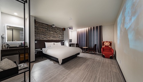 Room (VIP - Movie theater (beam project bod)