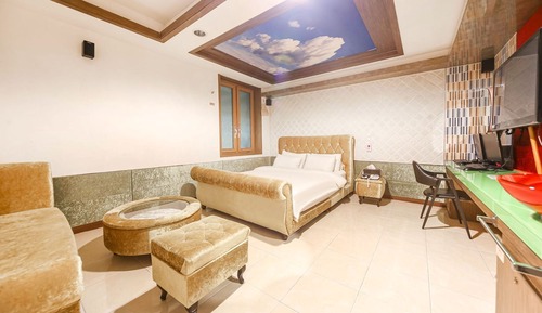 Room (Imperial Palace)
