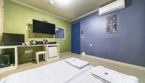 Room (Cypress-Korean room (Ondol/Good room )