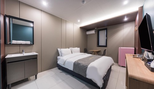 Room (Standard (air purifier non-smoking in)