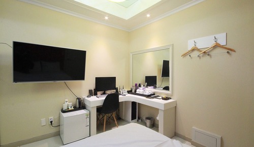 Room (1 person business room (Korean breakf)