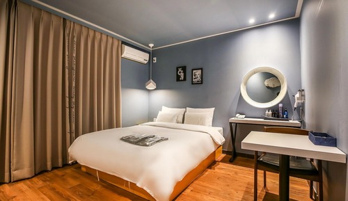 Room (Semi-special room (Netflix high-end p)