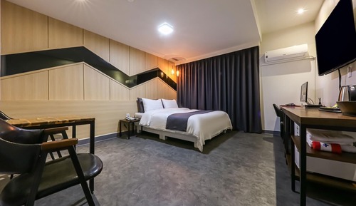 Room (Non-smoking room (1 pc of standard sp)