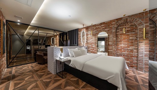 Room (Royal Suite)