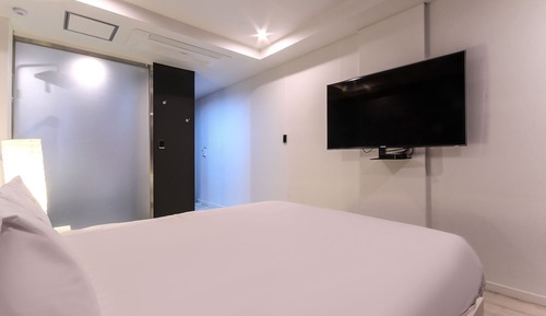 Room (BUSINESS Premium (Monday-Friday simpl)