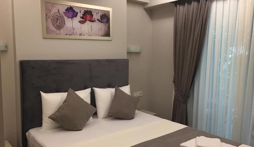 Habitación superior, 1 cama de matrimonio, no fumadores, vistas al jardín