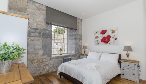 Luxury Apartment, Private Bathroom, Sea View (Royal William Yard)