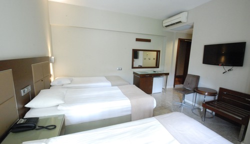 Habitación triple estándar, 3 camas individuales, Aire acondicionado
