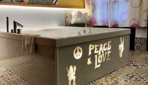 Suite estudio Deluxe (Jacuzzi)