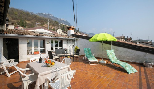 Casa adosada estándar, 3 habitaciones, 2 baños (Angela -Terrace & beautiful View lake)