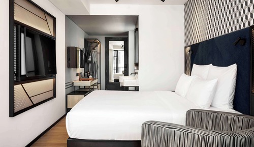 Habitación Confort, 1 cama de matrimonio, balcón
