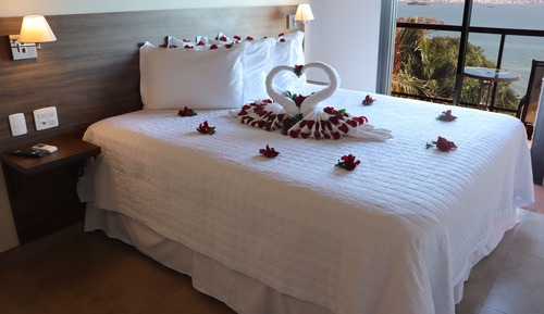 Habitación presidencial, bañera de hidromasaje, vistas al mar