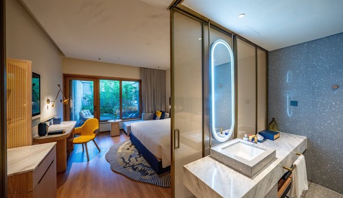 Habitación estándar, 1 cama de matrimonio grande, vistas al patio (Private Hot Spring)