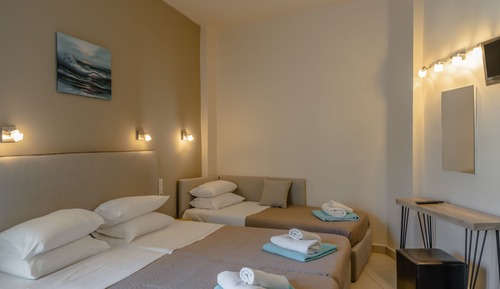 Standard Triple Room with Inland View