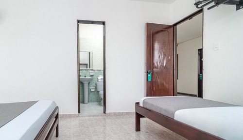 Fan Triple Room